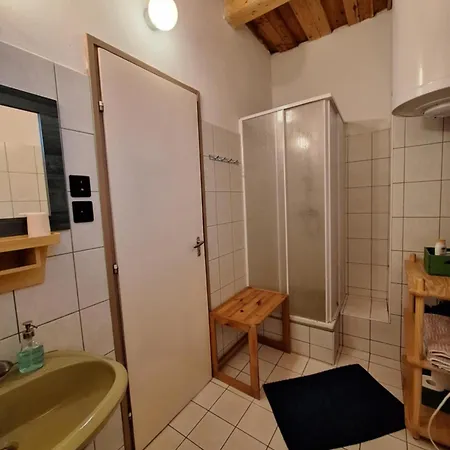 Hillside Vendeghaz A Szent Gyoergy-hegyen 度假居 Raposka