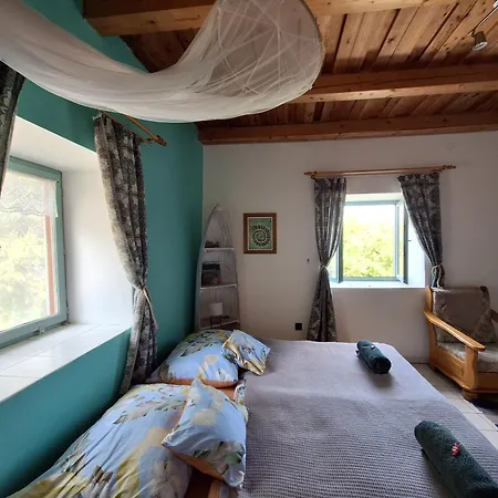 Hillside Vendeghaz A Szent Gyoergy-hegyen 度假居 *