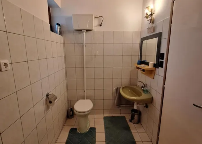 Hillside Vendeghaz A Szent Gyoergy-hegyen *